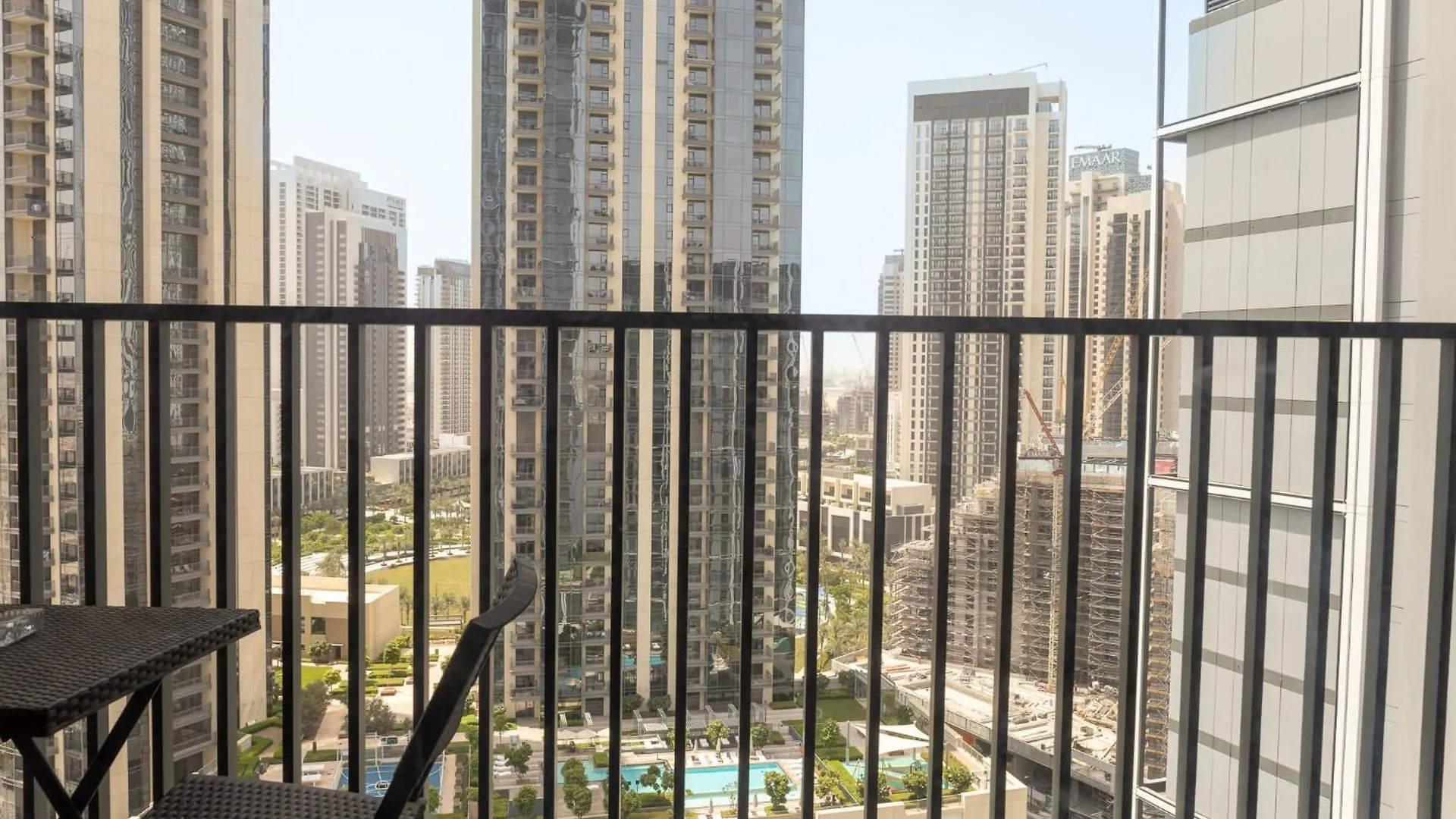 Appartement Elegant 1 Bedroom In Creek Edge Dubai